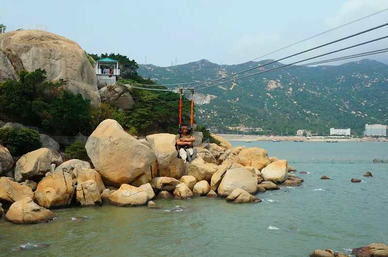 景區(qū)搭建滑索有哪些原因？
