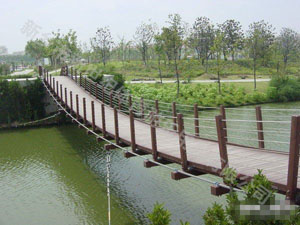 搭建吊橋，如何提升穩(wěn)固性？